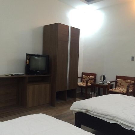 Khai Hoan Hotel Dong Van  Exteriör bild