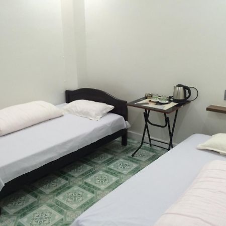 Khai Hoan Hotel Dong Van  Exteriör bild